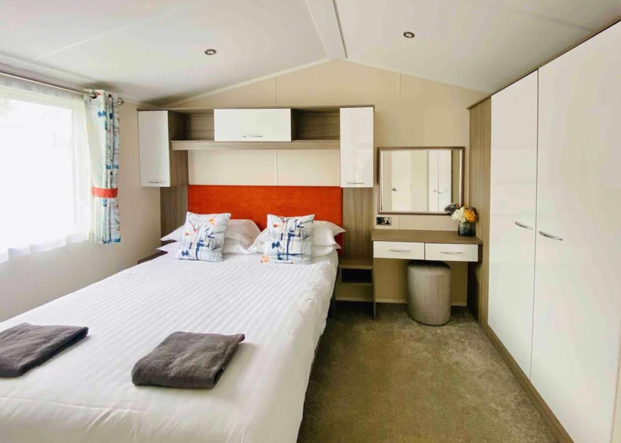 Docker Holiday Park Hotel Carnforth Luaran gambar