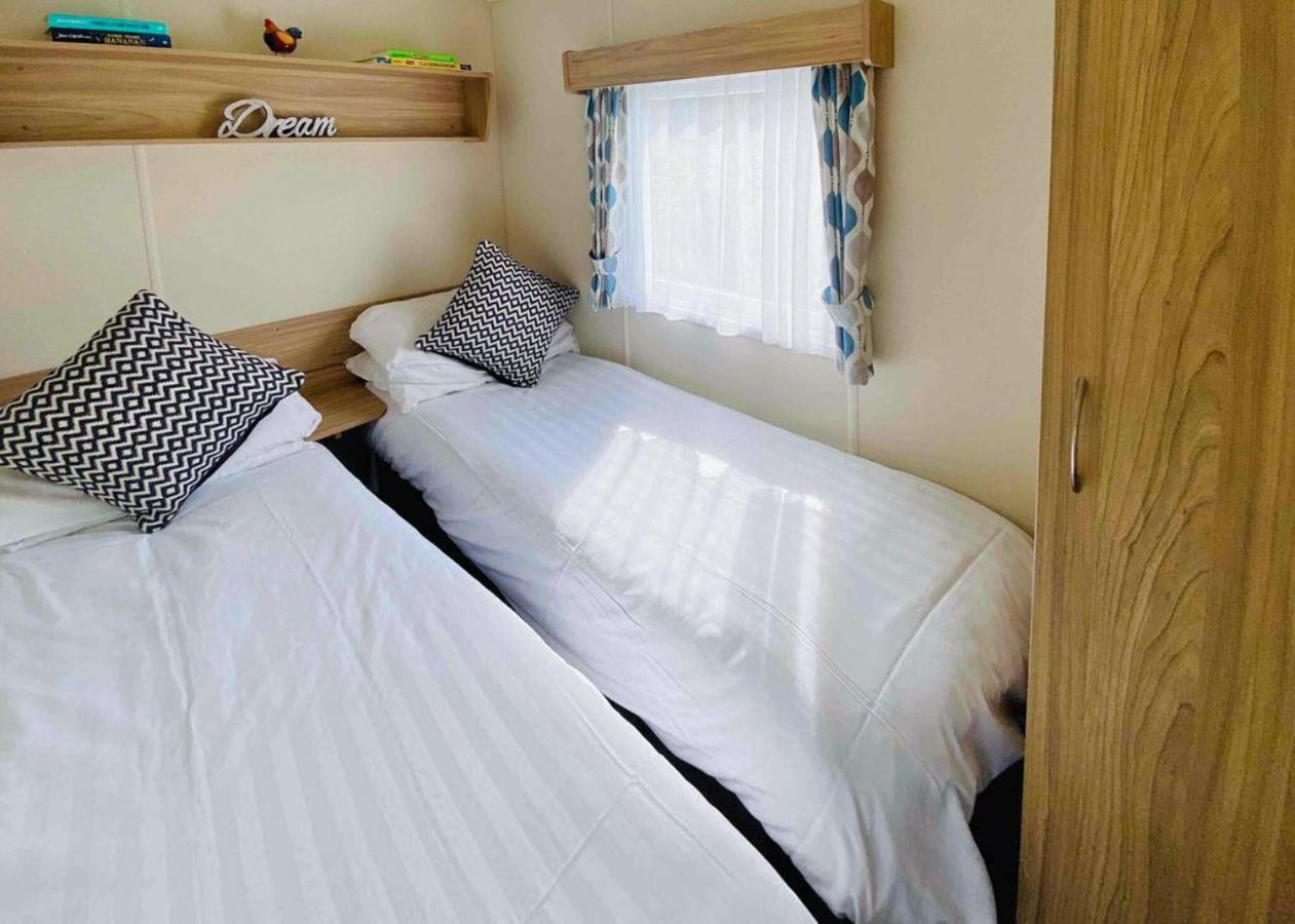 Docker Holiday Park Hotel Carnforth Luaran gambar