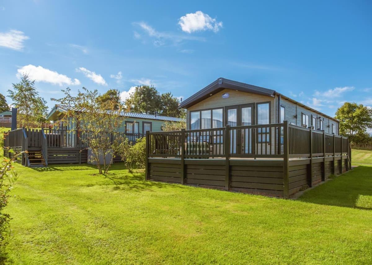 Docker Holiday Park Hotel Carnforth Luaran gambar